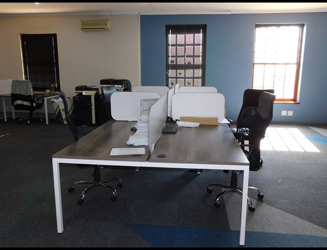 300M² OFFICE TO LET IN BLAIRGOWRIE